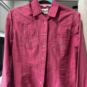 Cowgirl Hardware. Size medium.